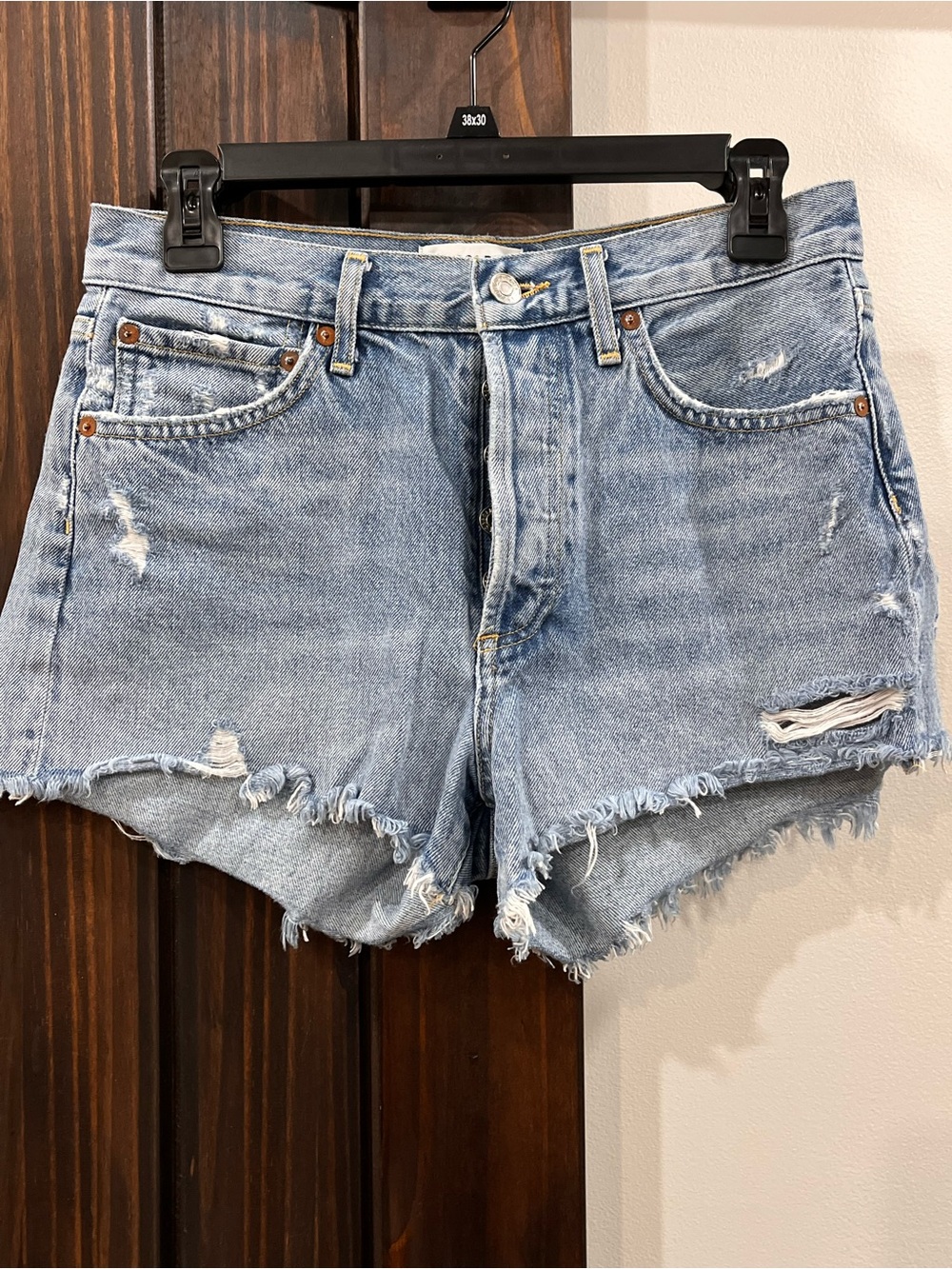 Agolde size 25 women’s denim cut off jean shorts